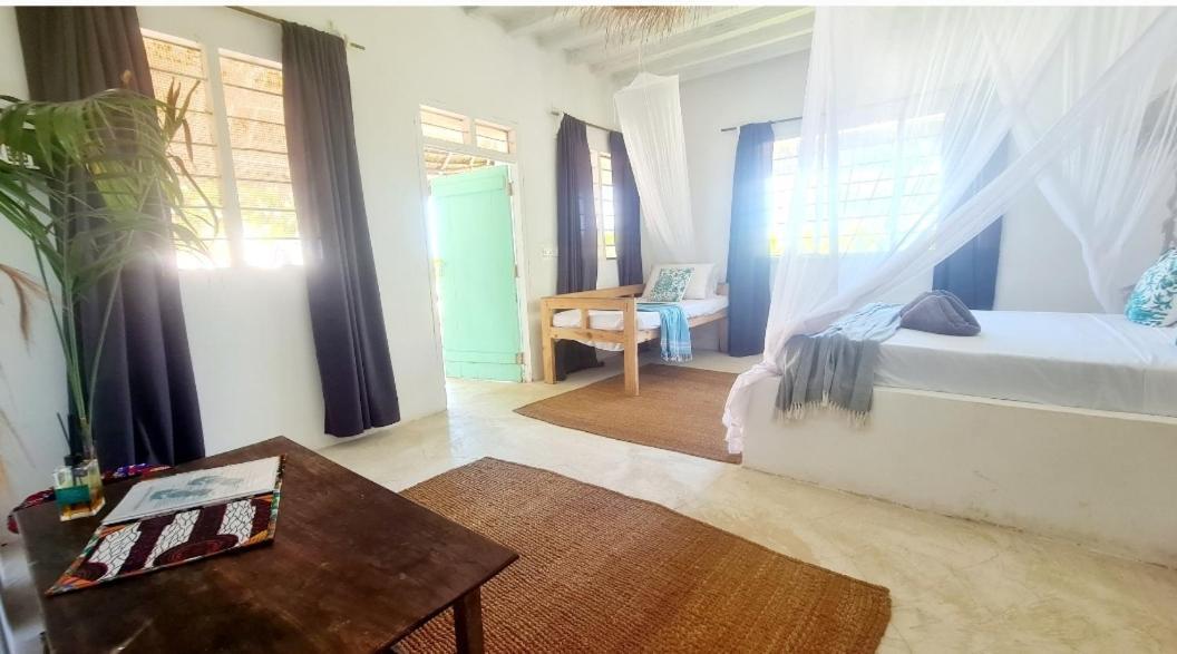 Garden Beach Bungalows Jambiani جامبياني الغرفة الصورة