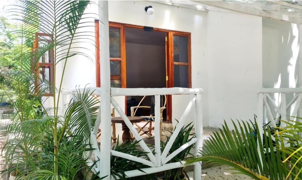 Garden Beach Bungalows Jambiani جامبياني الغرفة الصورة